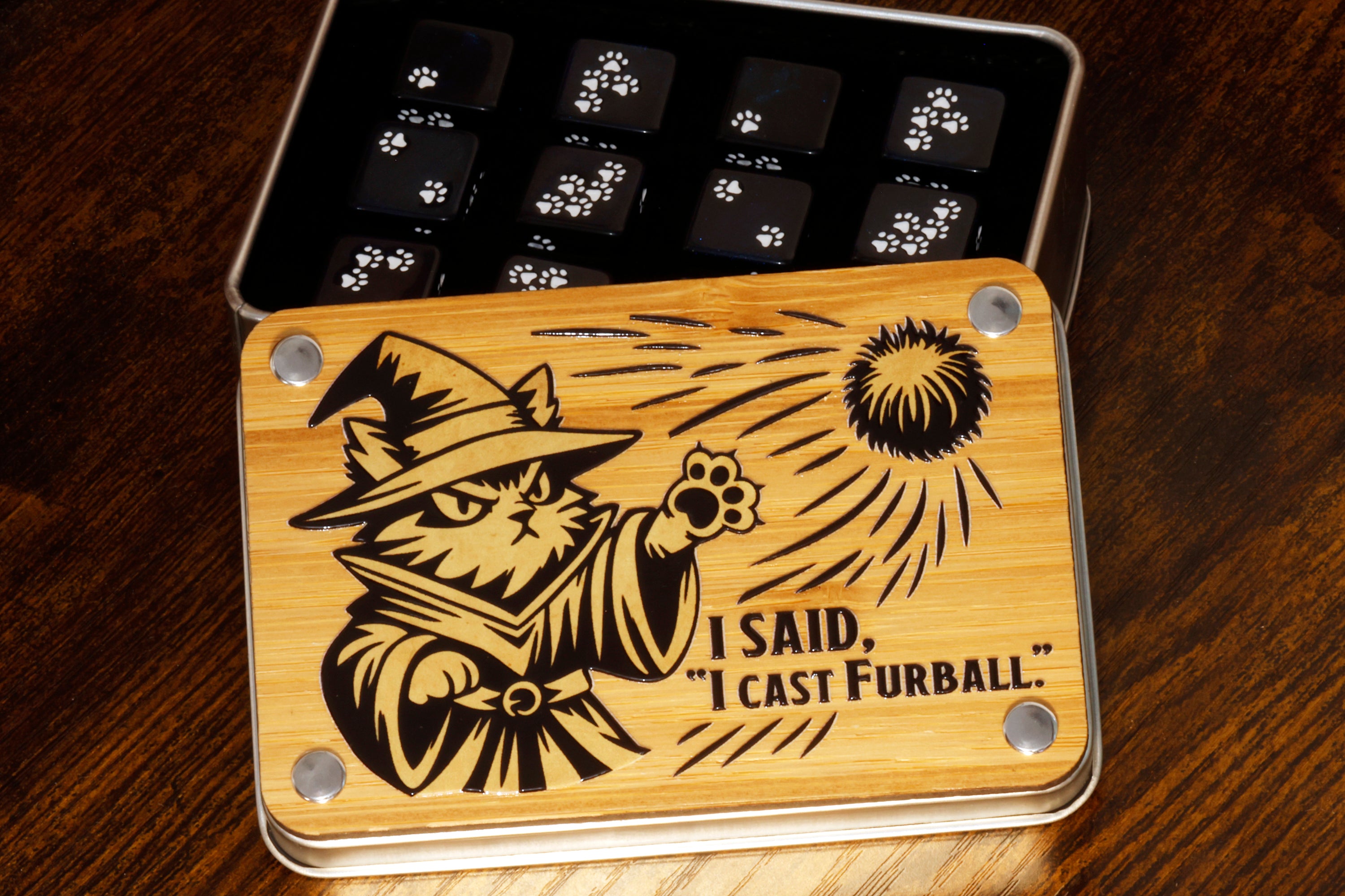 I cast Furball dice box and D6 dice