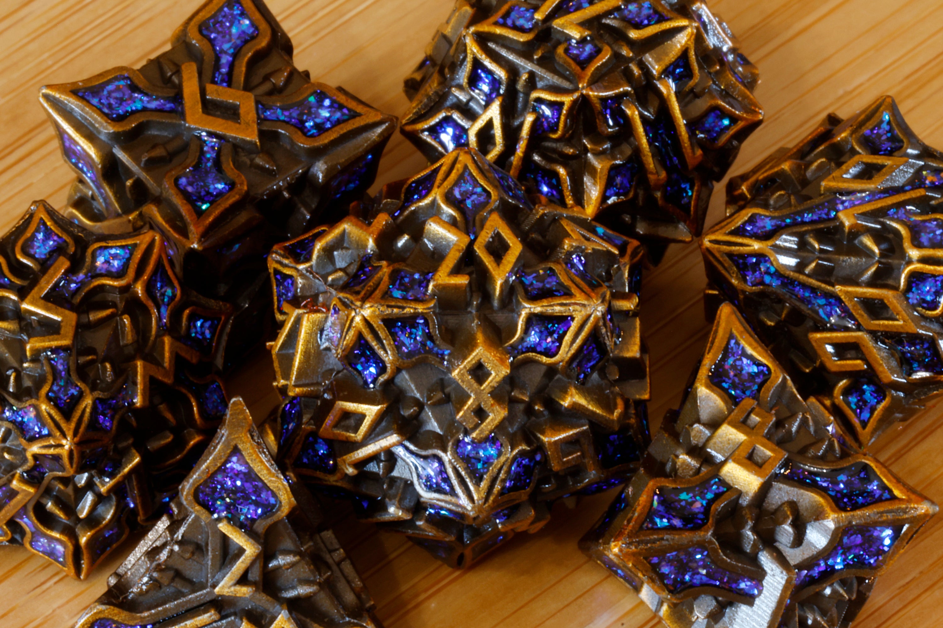 Runecraft Dice Set - Blue mica - Antique Gold Metal