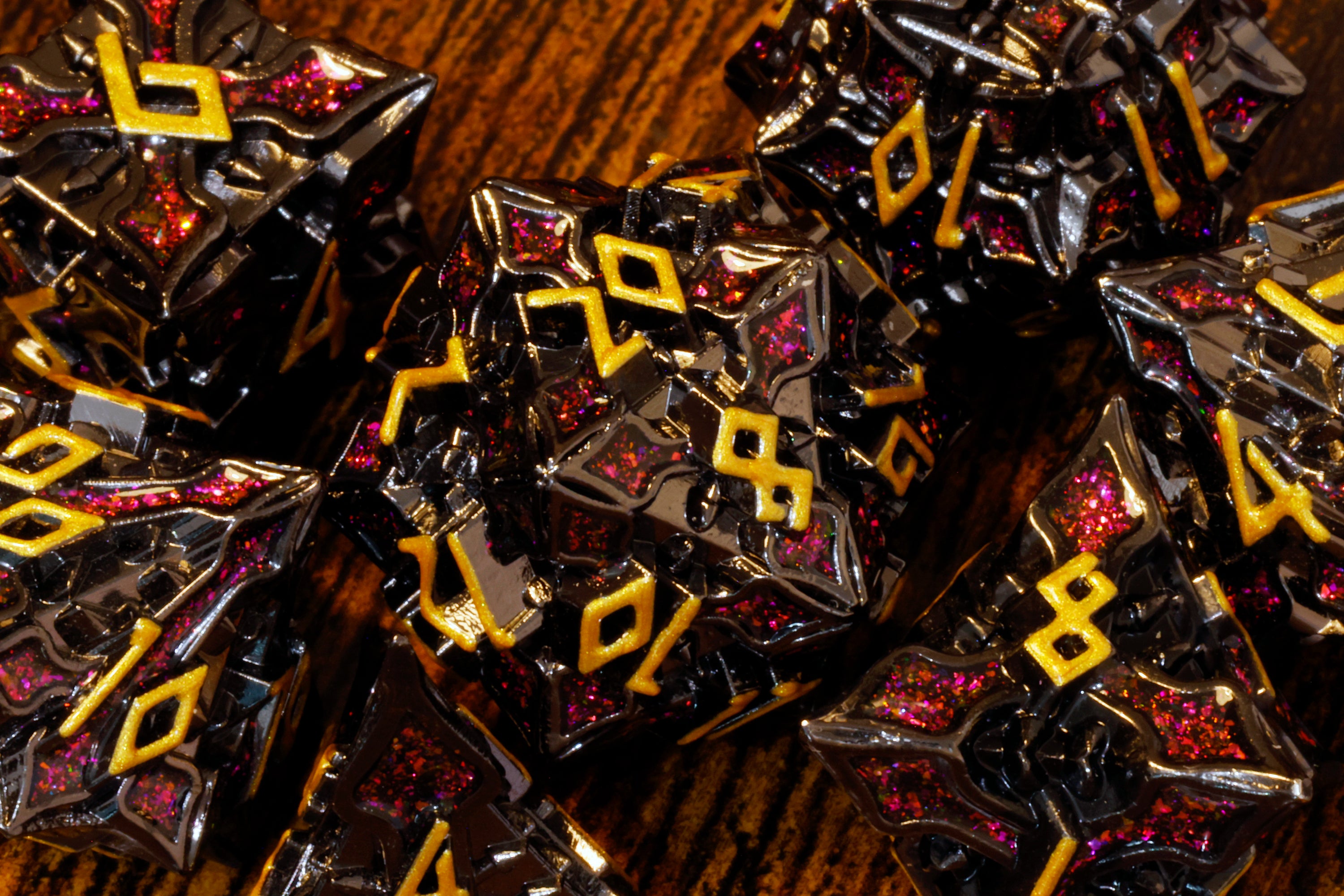 Runecraft dice set - Red mica and gold font - Black Metal