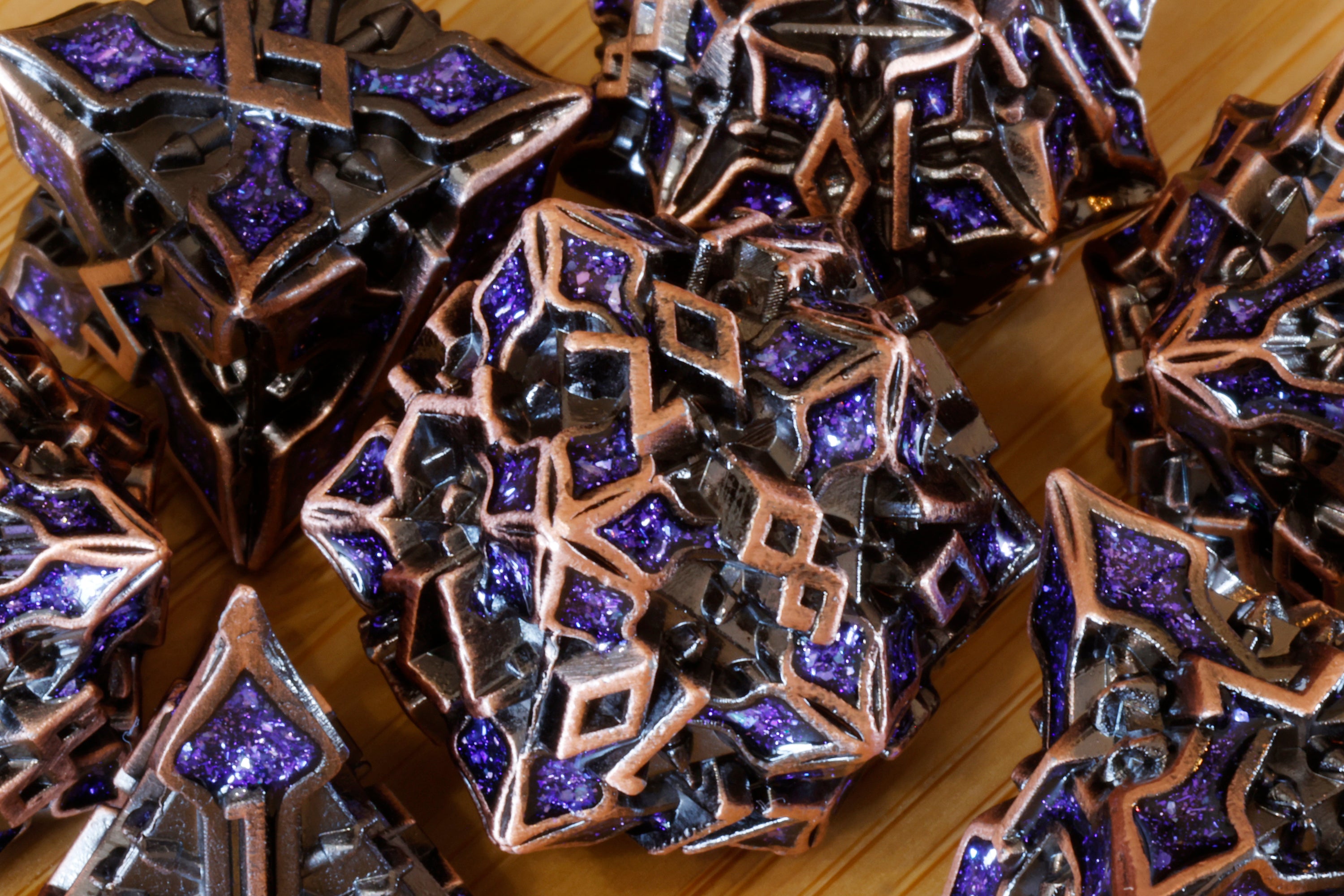 Runecraft dice set - Purple mica - Copper Metal