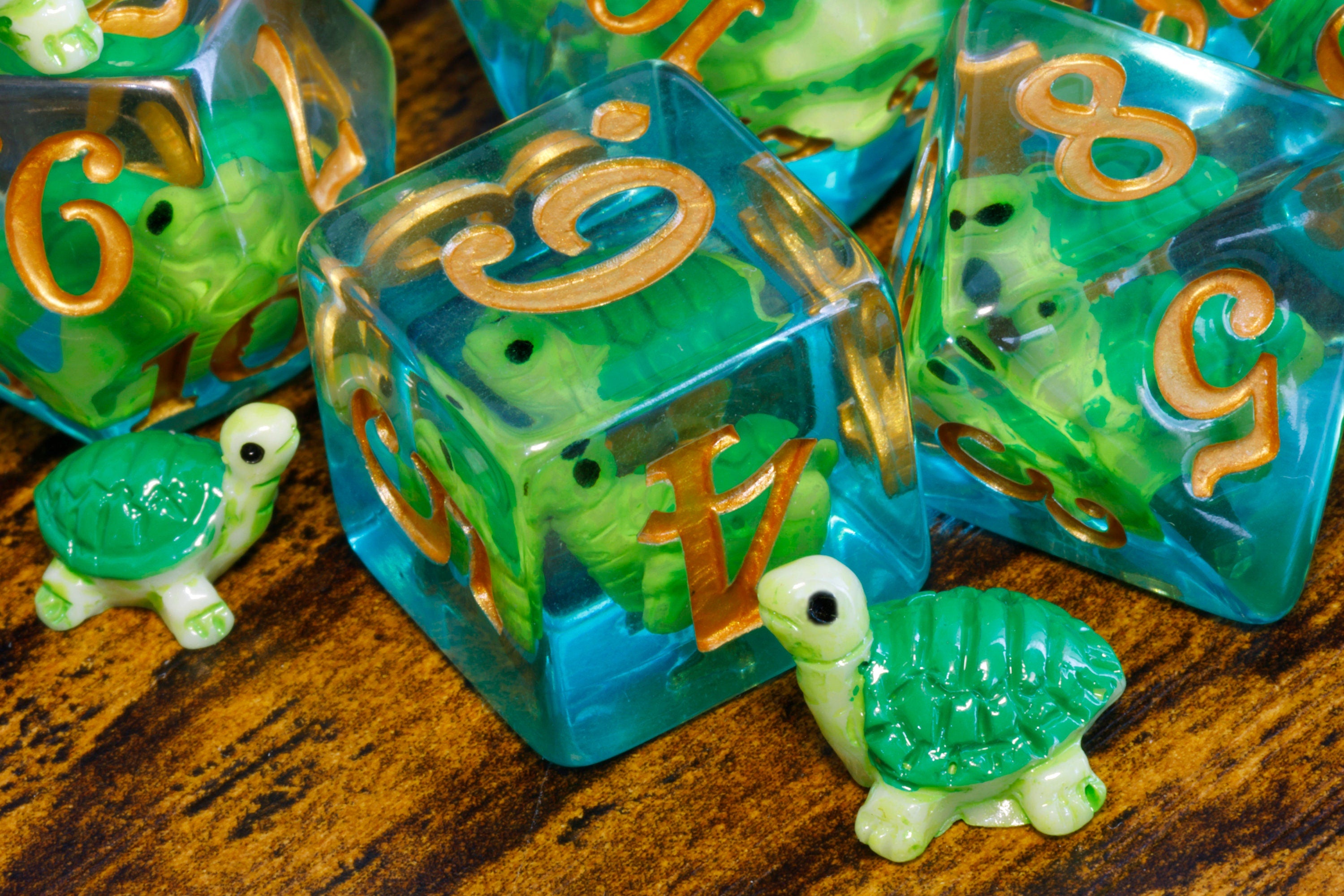 Green Turtle dice set